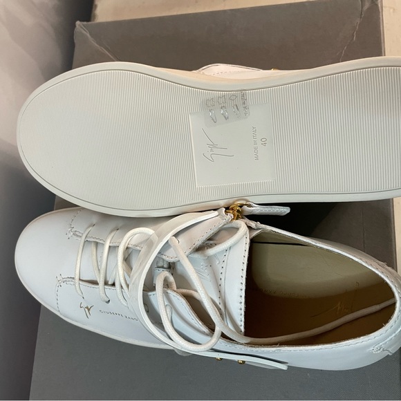 Giuseppe white stud strap sneakers SIZE 40 - Picture 9 of 9